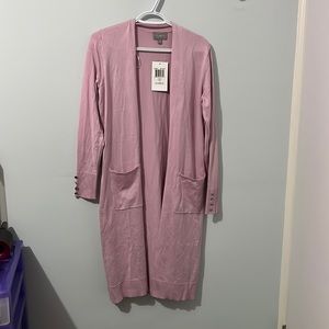 NWT calve length sweater with pockets ….Size M